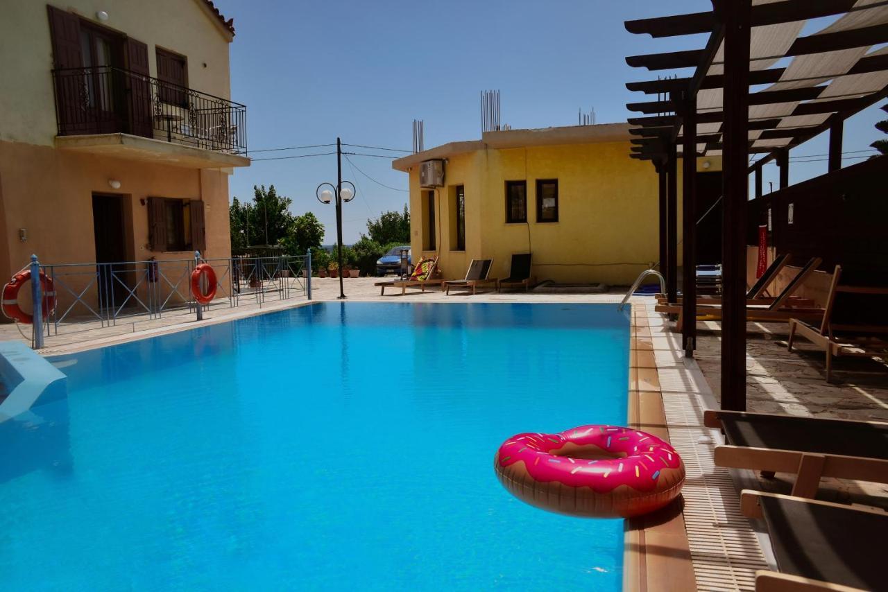 Stella Apartments Marathokampos Luaran gambar