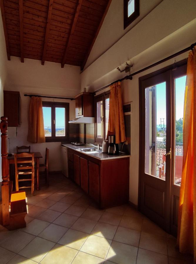 Stella Apartments Marathokampos Luaran gambar
